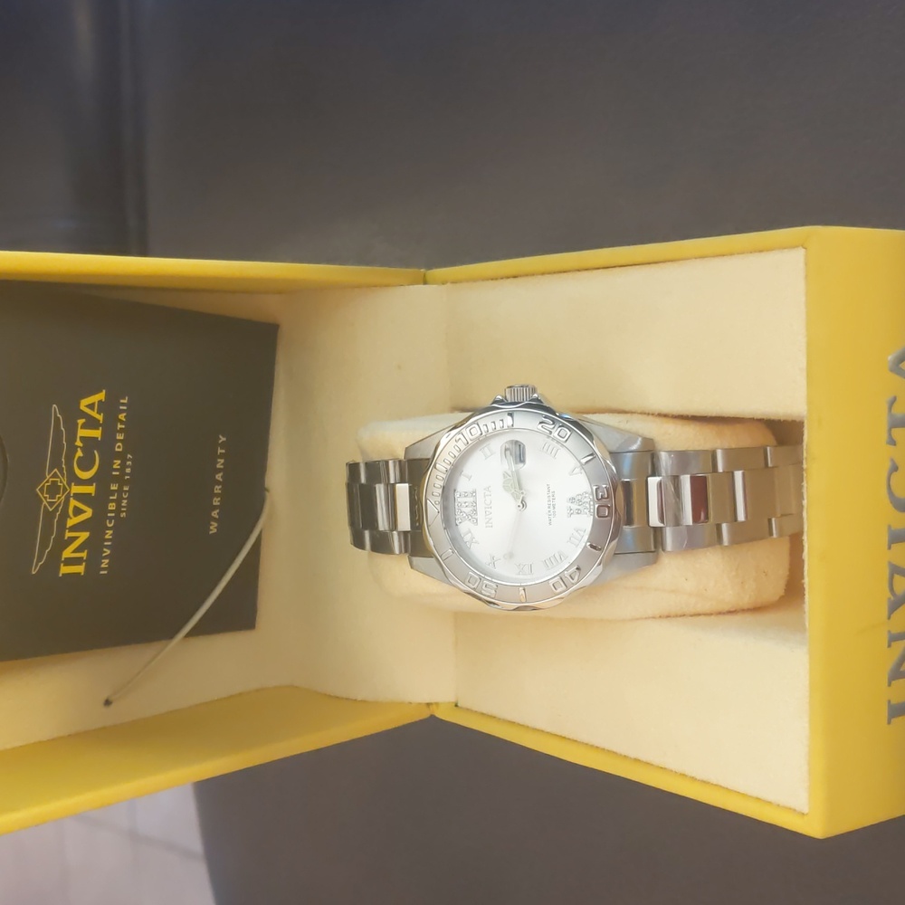 Invicta Silver Watch - Picture 2 of 5